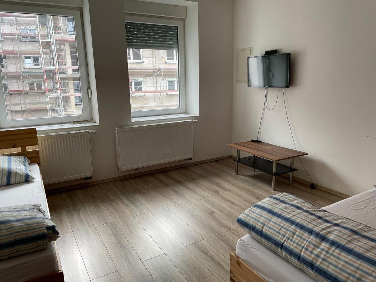 Monteur-Apartment Am Bahnhof Muhlheim am Main Екстер'єр фото